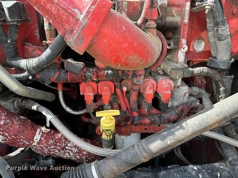 image for item DV0733 2007 Peterbilt  386 semi truck