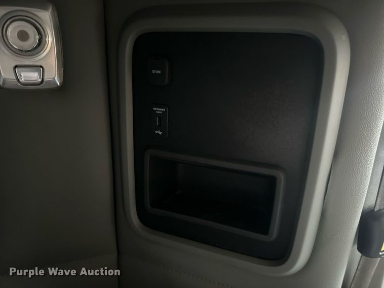 image for item DV1878 2021 Kenworth T880 semi truck