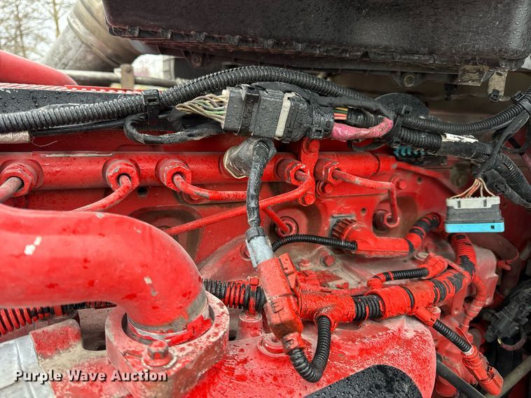 image for item DV1878 2021 Kenworth T880 semi truck