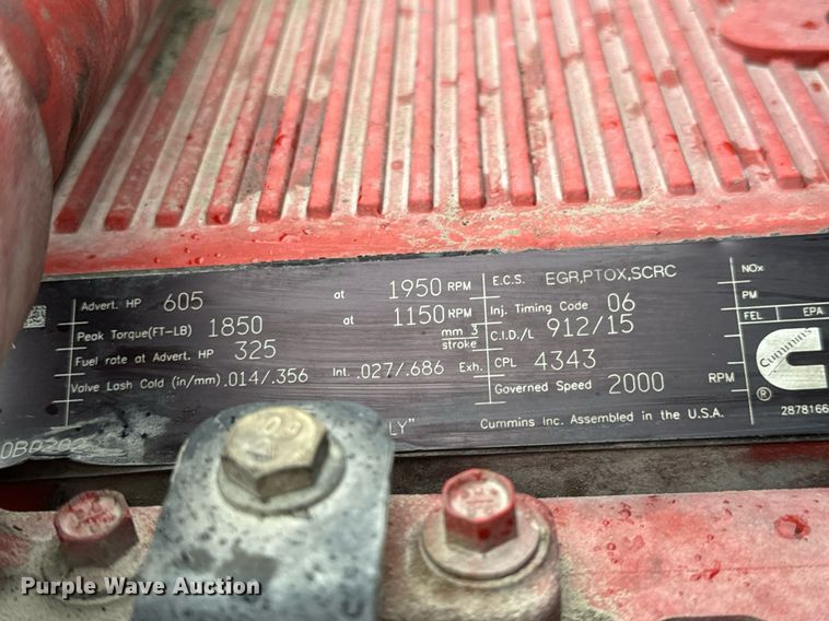 image for item DV1878 2021 Kenworth T880 semi truck