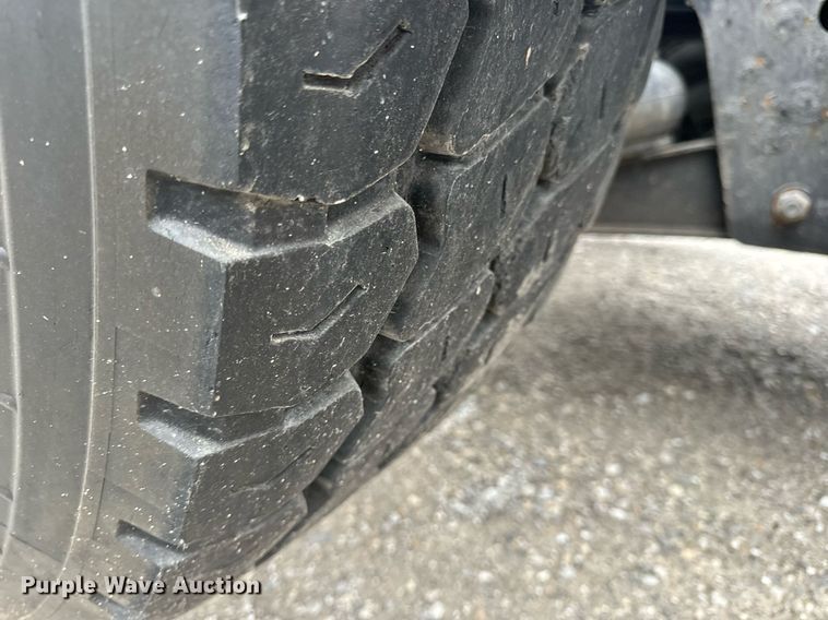 image for item DV1878 2021 Kenworth T880 semi truck