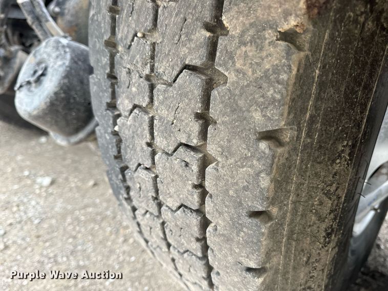 image for item DV1878 2021 Kenworth T880 semi truck