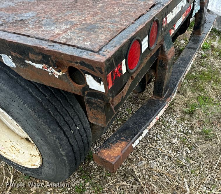 image for item DV1879 1989 Transcraft drop deck equipment trailer