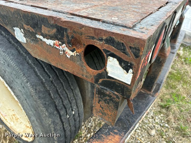 image for item DV1879 1989 Transcraft drop deck equipment trailer