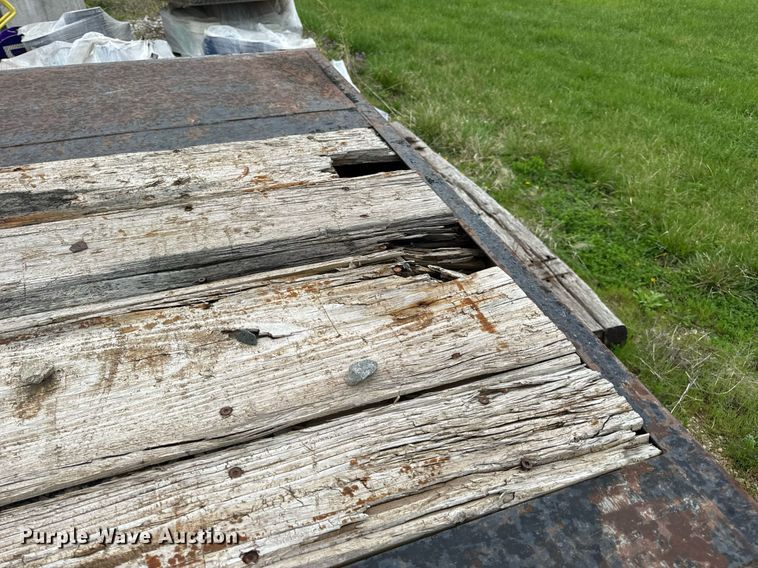 image for item DV1879 1989 Transcraft drop deck equipment trailer