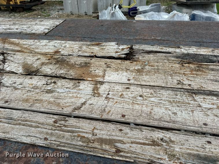 image for item DV1879 1989 Transcraft drop deck equipment trailer