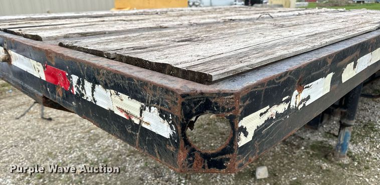 image for item DV1879 1989 Transcraft drop deck equipment trailer