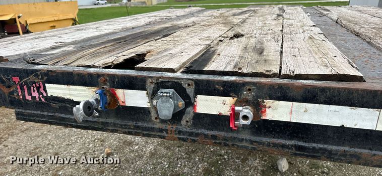 image for item DV1879 1989 Transcraft drop deck equipment trailer