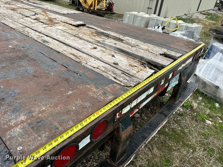 image for item DV1879 1989 Transcraft drop deck equipment trailer