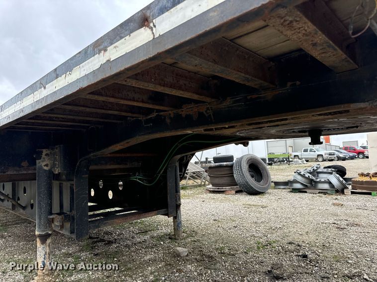 image for item DV1879 1989 Transcraft drop deck equipment trailer