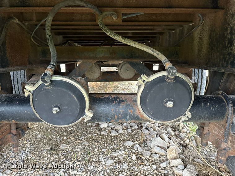 image for item DV1879 1989 Transcraft drop deck equipment trailer