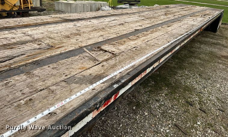 image for item DV1879 1989 Transcraft drop deck equipment trailer