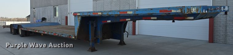 image for item DW3223 2005 Aztec Trailers Inc. drop deck trailer