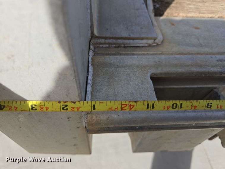 image for item DW3225 2013 Wilson RoadBrute CD-1080  drop deck trailer