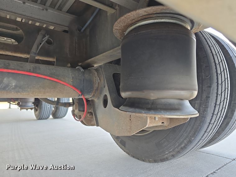 image for item DW3225 2013 Wilson RoadBrute CD-1080  drop deck trailer