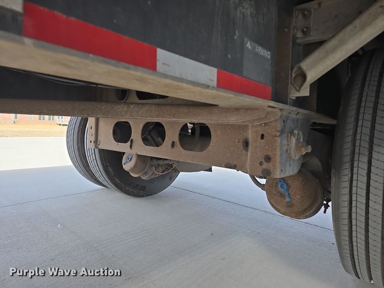 image for item DW3225 2013 Wilson RoadBrute CD-1080  drop deck trailer