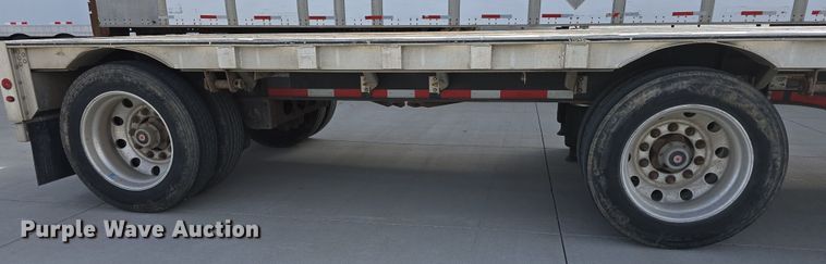 image for item DW3225 2013 Wilson RoadBrute CD-1080  drop deck trailer