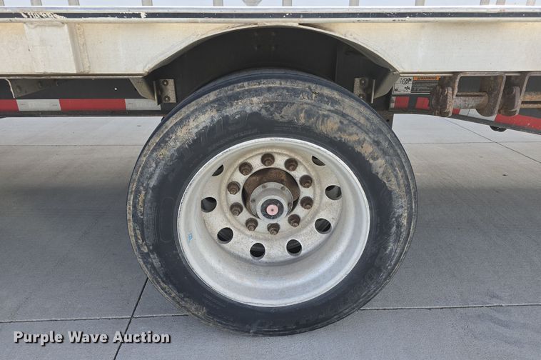 image for item DW3225 2013 Wilson RoadBrute CD-1080  drop deck trailer