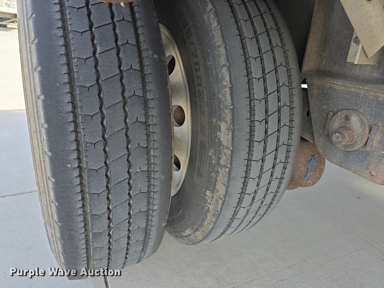 image for item DW3225 2013 Wilson RoadBrute CD-1080  drop deck trailer