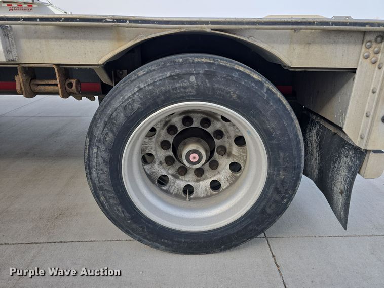 image for item DW3225 2013 Wilson RoadBrute CD-1080  drop deck trailer