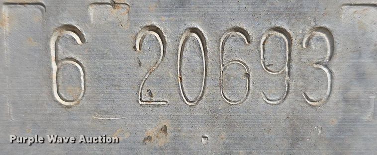 image for item DW3225 2013 Wilson RoadBrute CD-1080  drop deck trailer