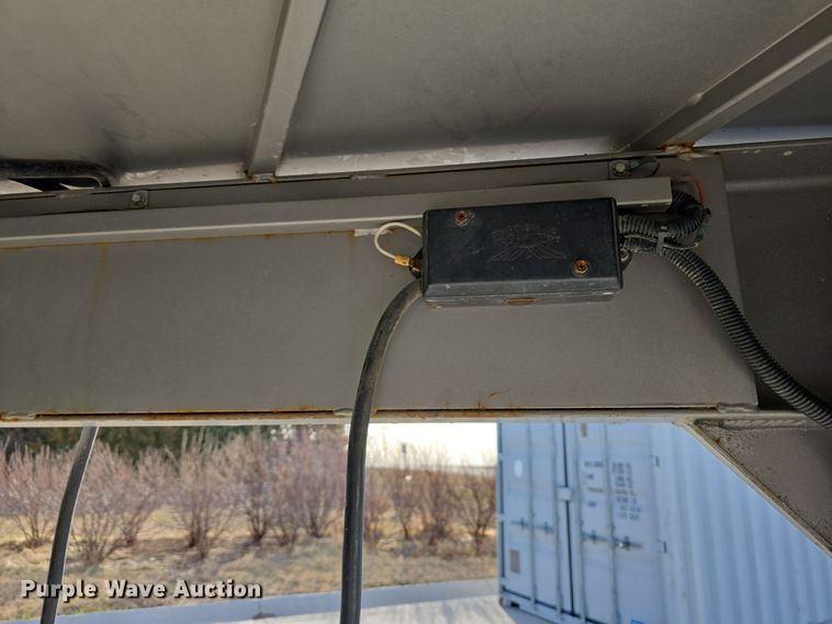 image for item DW3226 2018 Travalong enclosed cargo trailer