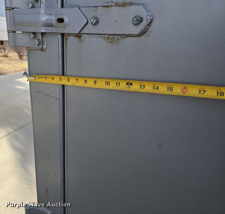 image for item DW3226 2018 Travalong enclosed cargo trailer