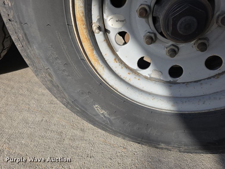 image for item DW3226 2018 Travalong enclosed cargo trailer