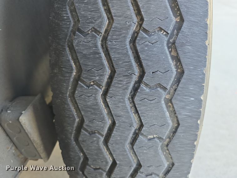 image for item DW3226 2018 Travalong enclosed cargo trailer