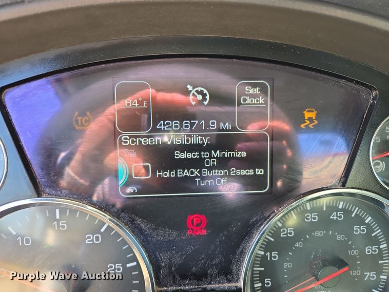 image for item DW8699 2020 Kenworth T880 semi truck