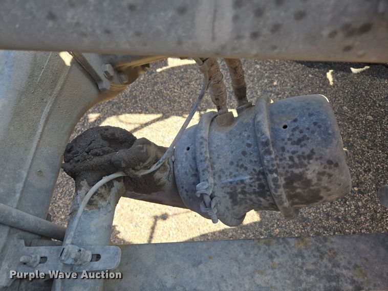 image for item EC0924 2016 Freightliner 11M semi truck