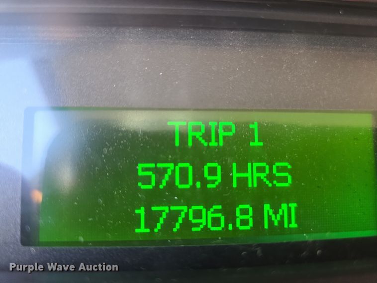 image for item EC0924 2016 Freightliner 11M semi truck