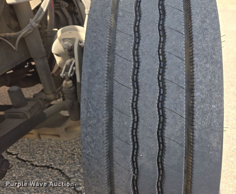 image for item EC0925 2016 Freightliner 11M semi truck