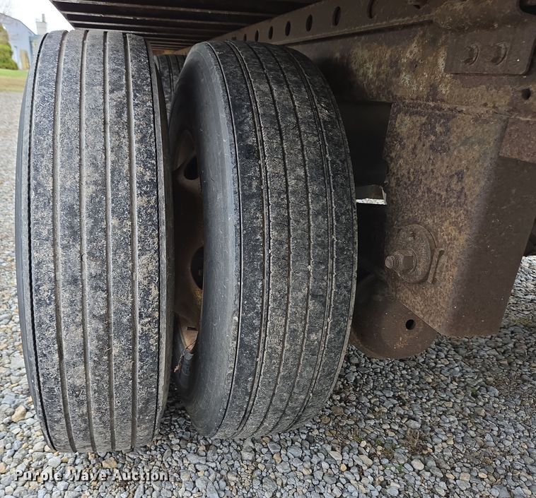 image for item EC4162 2005 Great Dane dry van trailer