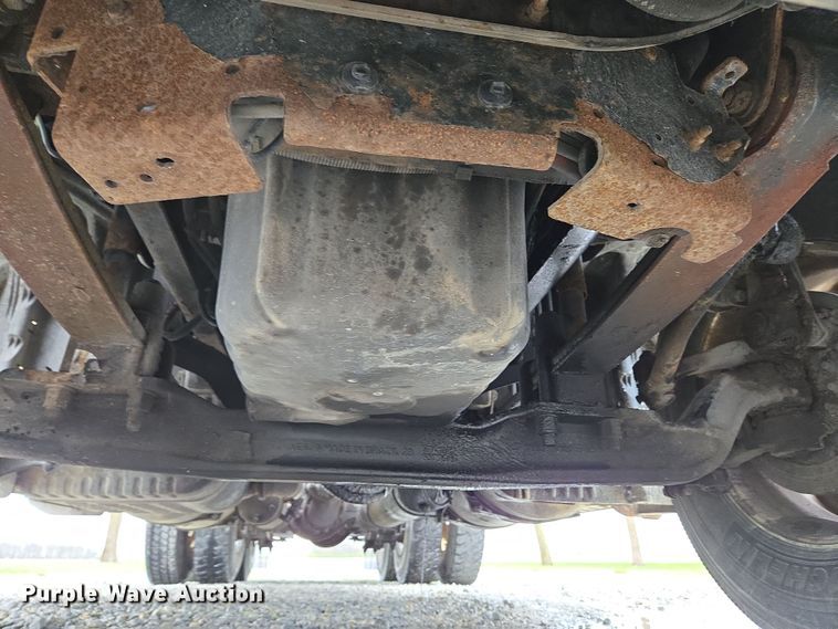 image for item EC4163 2012 Freightliner Cascadia semi truck