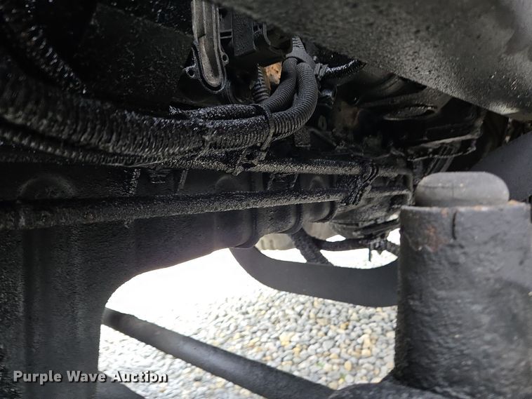 image for item EC4163 2012 Freightliner Cascadia semi truck