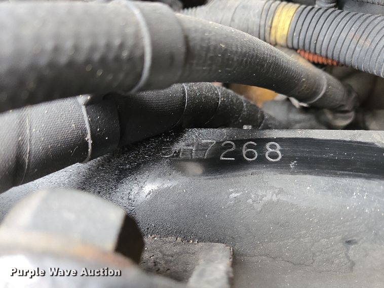 image for item EC4163 2012 Freightliner Cascadia semi truck