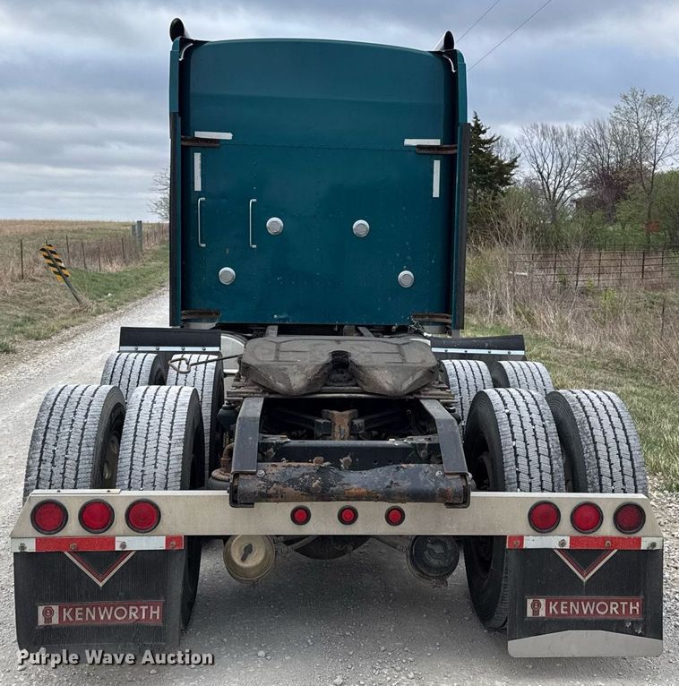 image for item ED4173 1999 Kenworth W900 semi truck