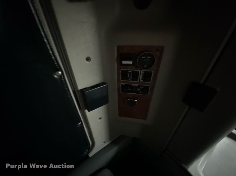 image for item ED4173 1999 Kenworth W900 semi truck