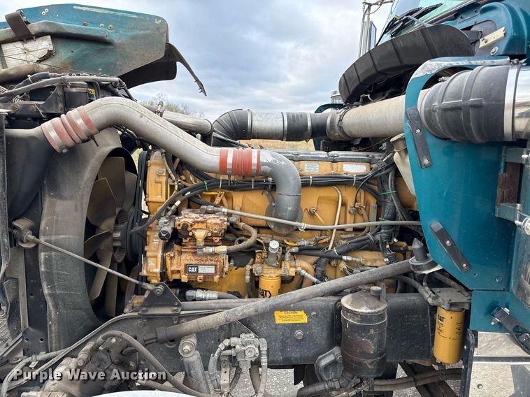 image for item ED4173 1999 Kenworth W900 semi truck