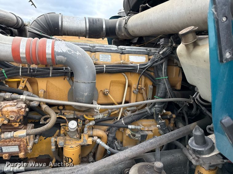 image for item ED4173 1999 Kenworth W900 semi truck