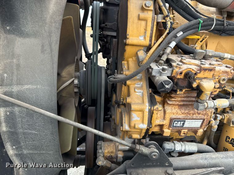 image for item ED4173 1999 Kenworth W900 semi truck