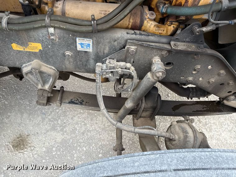 image for item ED4173 1999 Kenworth W900 semi truck