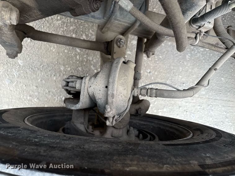 image for item ED4173 1999 Kenworth W900 semi truck