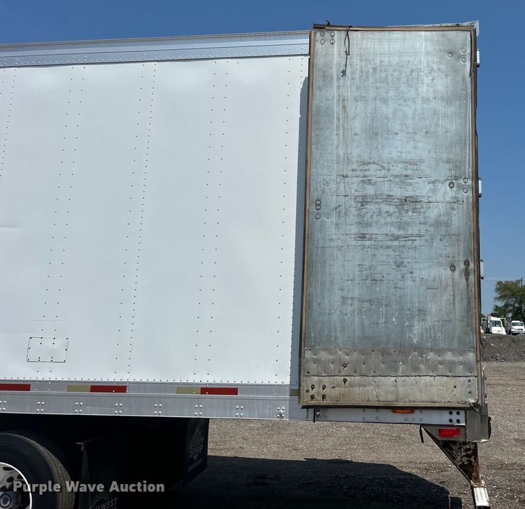 image for item EG0955 1998 Utility Trailer VS2DC dry van trailer