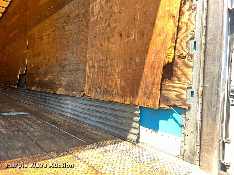 image for item EG0955 1998 Utility Trailer VS2DC dry van trailer