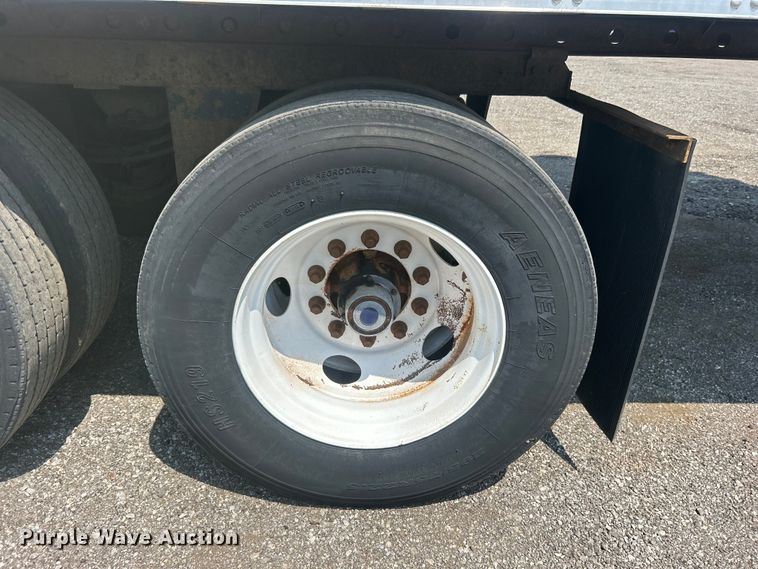 image for item EG0955 1998 Utility Trailer VS2DC dry van trailer