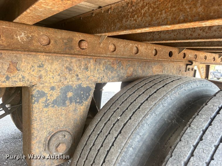 image for item EG0955 1998 Utility Trailer VS2DC dry van trailer