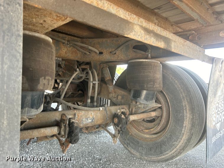 image for item EG0955 1998 Utility Trailer VS2DC dry van trailer