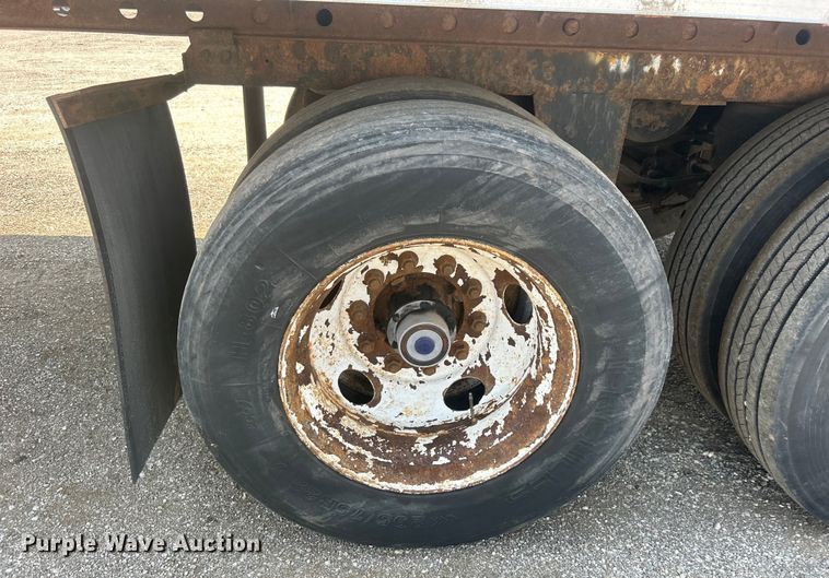 image for item EG0955 1998 Utility Trailer VS2DC dry van trailer